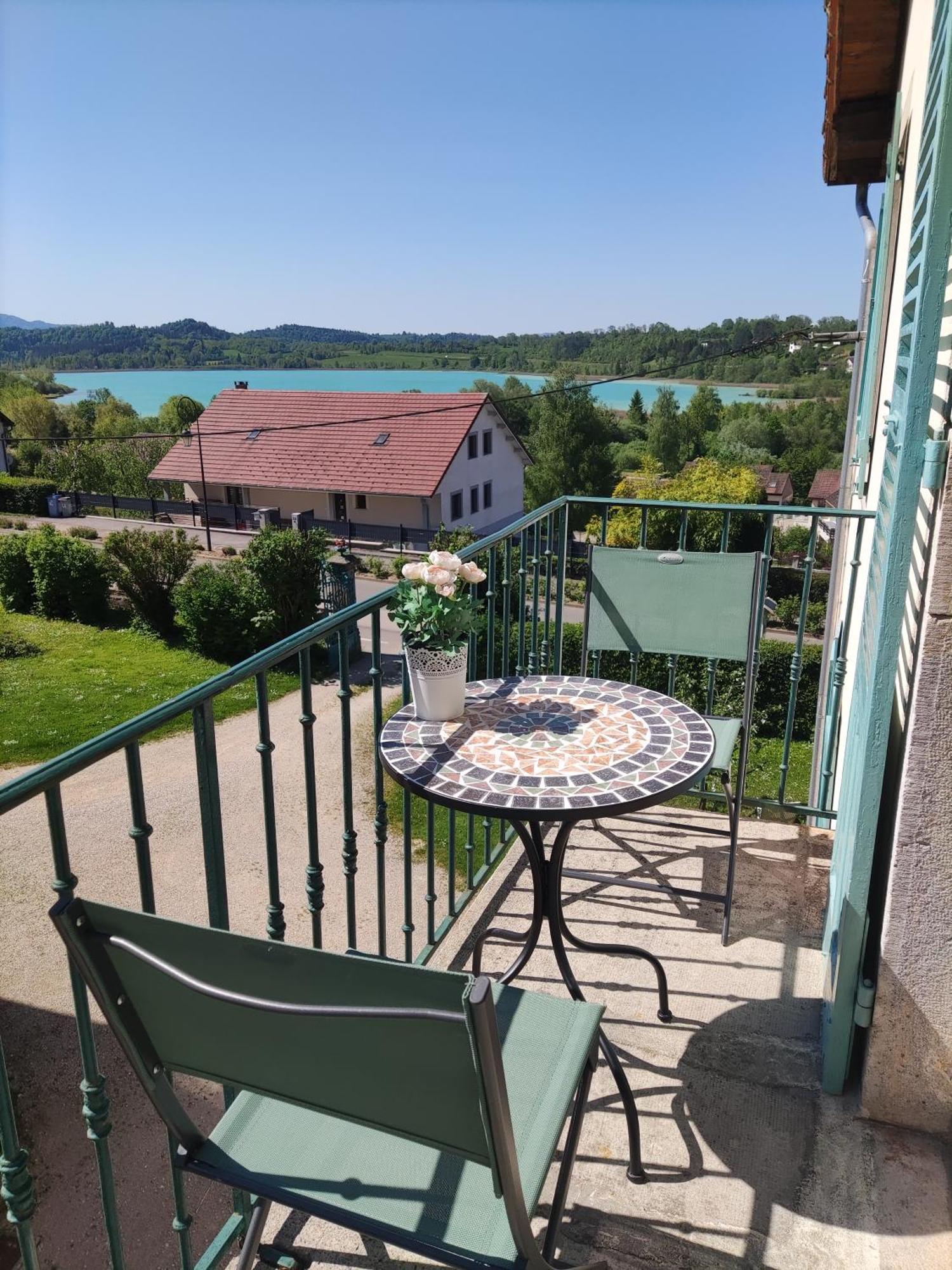 Villas-Du-Lac Appartements De Vacances Et Espace Spa Prive Clairvaux-les-Lacs Room photo