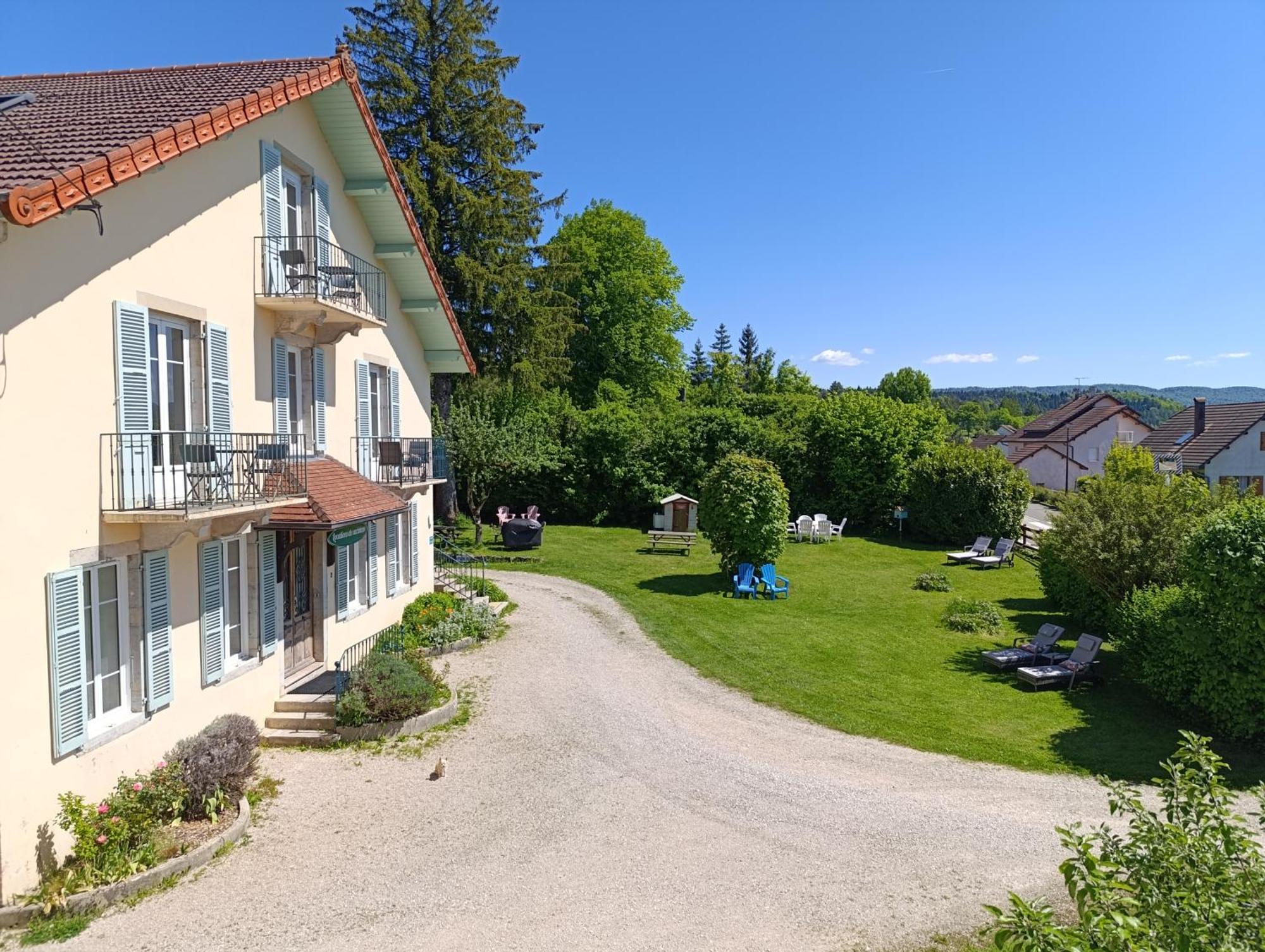 Villas-Du-Lac Appartements De Vacances Et Espace Spa Prive Clairvaux-les-Lacs Exterior photo